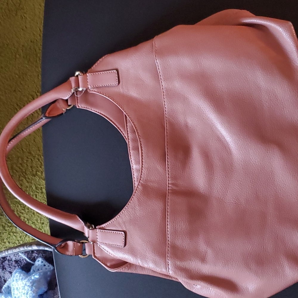 Purse - Picture 2 of 7